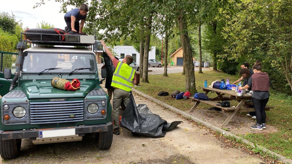 Pioneer Initiative graduates packing Land Rover